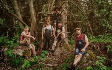 Steve'n'Seagulls + Little Legs