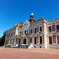 Visite de l'hôtel de ville de Carvin, Monument Historique.