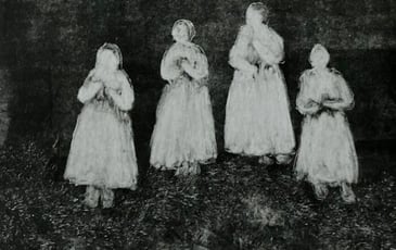 Spectacle déambulatoire "Carte Mémoire, les Ensevelis"