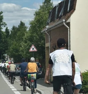Carvin à vélo, au fil de l'eau.