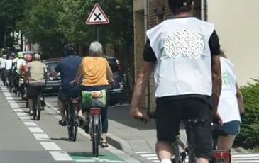 Carvin à vélo, au fil de l'eau.