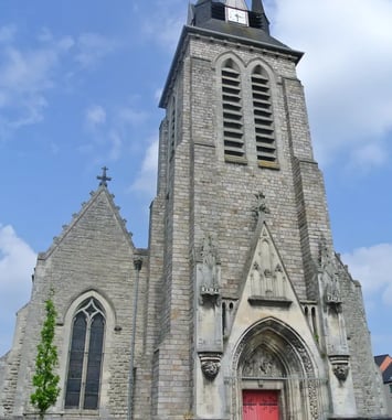Visite guidée l'église Saint-Pierre de La Couture, histoire d'une reconstruction
