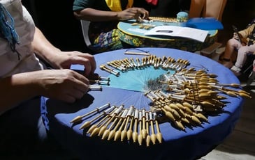 Démonstrations de dentelle à la main