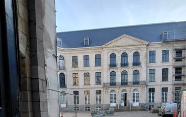 Découverte de l'histoire, de l'architecture et des transformations de l'abbaye