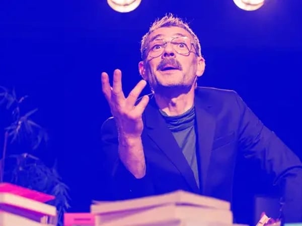 La lente et difficile agonie du crapaud buffle sur le socle patriarcal