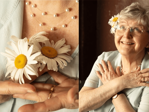 Immortelles, une femme, une fleur